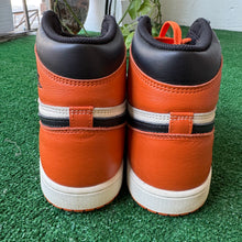 Load image into Gallery viewer, Jordan Shattered Backboard 1s Size 10.5
