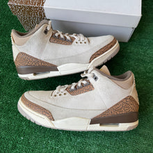 Load image into Gallery viewer, Jordan Palomino 3s Size 10.5
