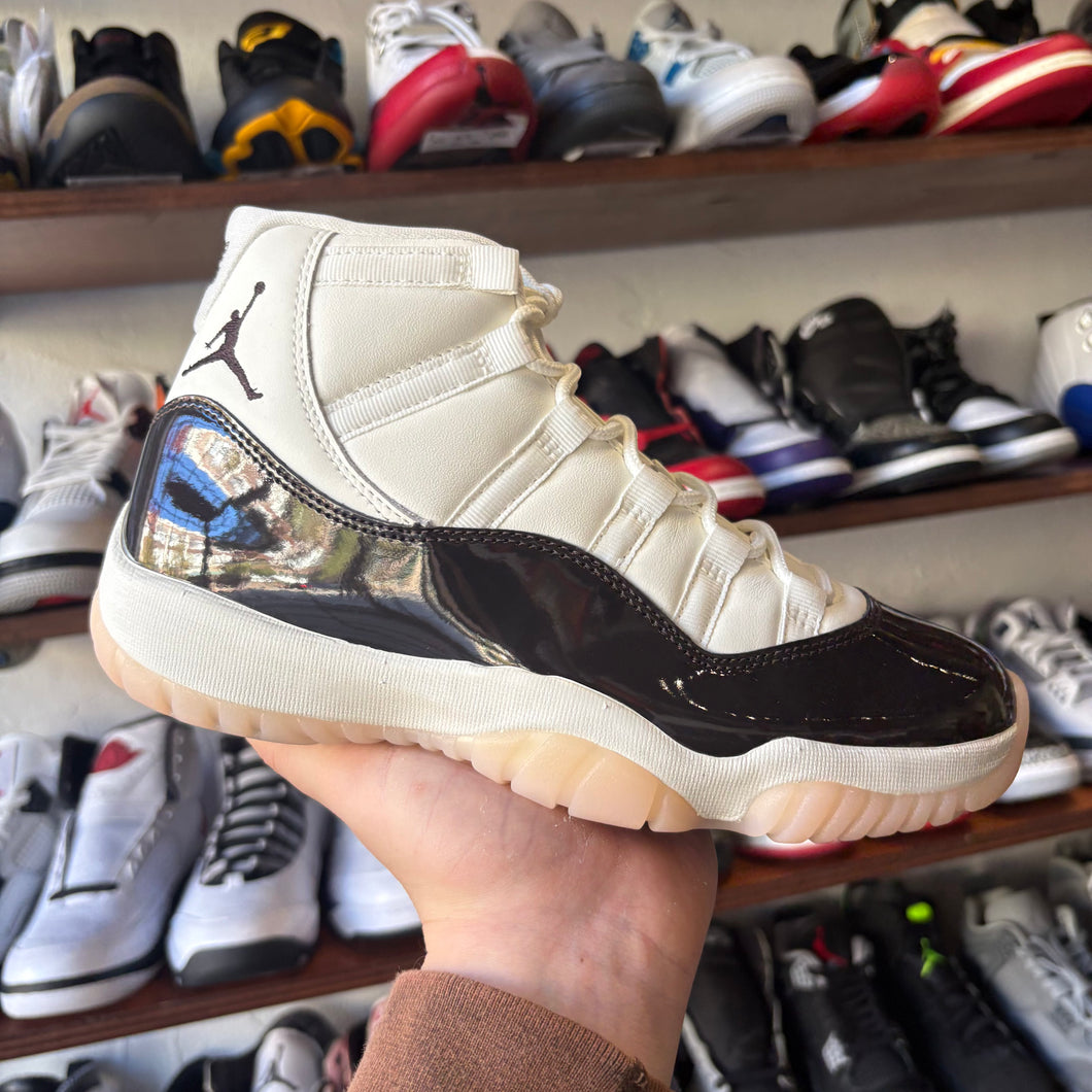 Jordan Neapolitan 11s Size 8.5W/7M