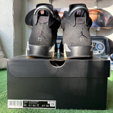 Load image into Gallery viewer, Jordan Chrome 6s Size 9.5
