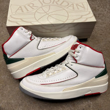 Load image into Gallery viewer, Jordan Origins 2s Size 10.5
