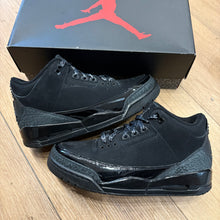 Load image into Gallery viewer, Jordan Black Cat 3s Size 8
