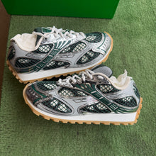 Load image into Gallery viewer, Bottega Veneta Orbit Sneakers Size 40
