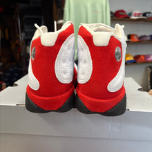 Load image into Gallery viewer, Jordan Chicago 13s Size 10.5
