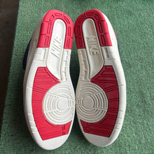 Load image into Gallery viewer, Jordan Chicago Twist Low 2s Size 11.5W/10M
