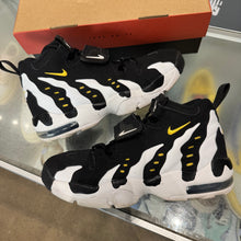 Load image into Gallery viewer, Nike Black White Air DT Max 96s Size 9

