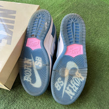 Load image into Gallery viewer, Nike Born x Raised SB Low Dunks Size 9
