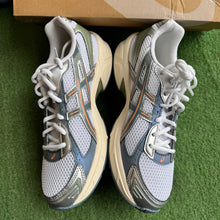 Load image into Gallery viewer, ASICS Iron Clad Gel 1130s Size 10
