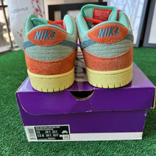 Load image into Gallery viewer, Nike SB Orange Emerald Rise Low Dunks Size 11
