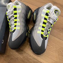 Load image into Gallery viewer, Nike Neon Big Bubble Air Max 95s Size 11
