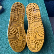 Load image into Gallery viewer, Jordan Yellow Ochre High 1s Size 14

