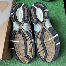 Load image into Gallery viewer, ASICS Clay Canyon Gel 1130s Size 11.5
