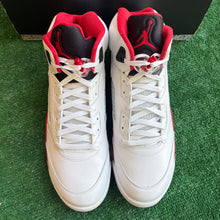 Load image into Gallery viewer, Jordan Black Tongue Fire Red 5s Size 14
