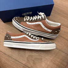 Load image into Gallery viewer, Vans Cocoa Brown Pearlized Old Skool 36s Size 13
