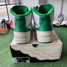 Load image into Gallery viewer, Jordan Lucky Green 2s Size 8
