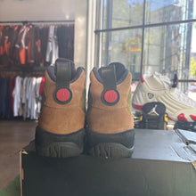 Load image into Gallery viewer, Jordan Military Brown Legion Green 9 Boots Size 6
