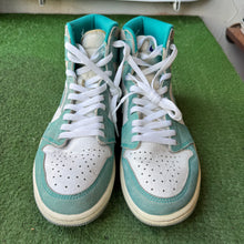 Load image into Gallery viewer, Jordan Turbo Green 1s Size 9

