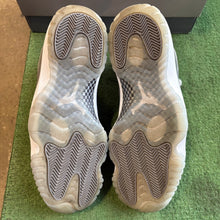 Load image into Gallery viewer, Jordan Cool Grey 11s Size 11.5
