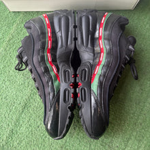 Load image into Gallery viewer, Nike UNDFTD Air Max 95s Size 11
