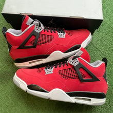 Load image into Gallery viewer, Jordan Toro 4s Size 14
