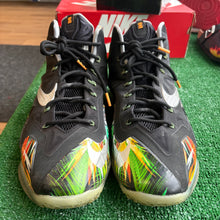 Load image into Gallery viewer, Nike LeBron Everglades 11s Size 11.5
