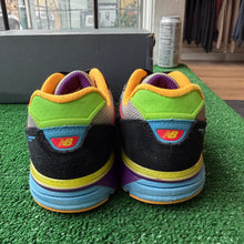 Load image into Gallery viewer, New Balance DTLR Wild Style 2.0 990v4s Size 7Y
