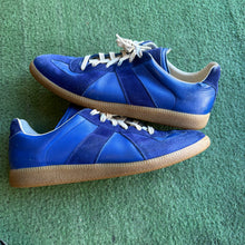 Load image into Gallery viewer, Maison Margiela Gats Size 44
