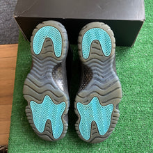 Load image into Gallery viewer, Jordan Gamma 11s Size 10
