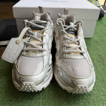 Load image into Gallery viewer, Off White Be Right Back Sneakers Size 42
