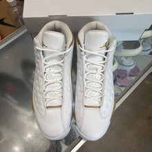 Load image into Gallery viewer, Jordan Wheat 13s Size 12
