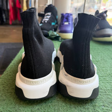 Load image into Gallery viewer, Balenciaga Speed Trainers Size 10W/8M
