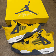 Load image into Gallery viewer, Jordan Lightning 4s Size 13
