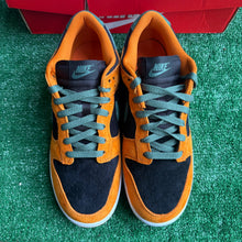 Load image into Gallery viewer, Nike Ceramic Low Dunks Size 8.5
