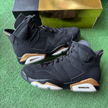 Load image into Gallery viewer, Jordan DMP 6s Size 9

