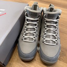 Load image into Gallery viewer, Jordan Cool Grey 9s Size 8
