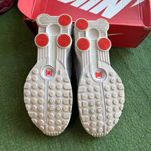 Load image into Gallery viewer, Nike Shox R4 Size 11
