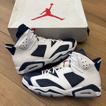 Load image into Gallery viewer, Jordan Olympic 6s Size 10.5
