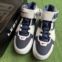 Load image into Gallery viewer, Nike Lebron Midnight Navy 2s Size 11.5
