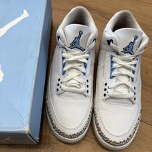 Load image into Gallery viewer, Jordan UNC 3s Size 8.5
