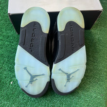 Load image into Gallery viewer, Jordan University Blue 5s Size 11
