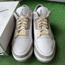Load image into Gallery viewer, Jordan A Ma Maniere 3s Size 13.5W/12M
