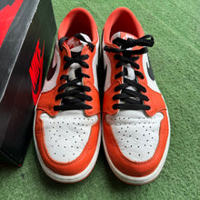 Load image into Gallery viewer, Jordan Starfish Low 1s Size 12
