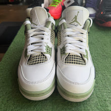 Load image into Gallery viewer, Jordan Seafoam 4s Size 6.5W/5M
