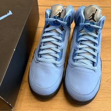 Load image into Gallery viewer, Jordan UNC 5s Size 11.5
