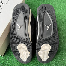 Load image into Gallery viewer, Jordan White Thunder 4s Size 10
