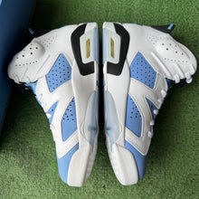 Load image into Gallery viewer, Jordan UNC 6s Size 9
