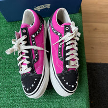 Load image into Gallery viewer, Vans Pink Pearlized Old Skool 36s Size 12
