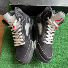 Load image into Gallery viewer, Jordan Reimagined Metallic 5s Size 7.5
