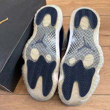 Load image into Gallery viewer, Jordan Georgetown Low 11s Size 10
