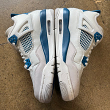 Load image into Gallery viewer, Jordan Military Blue 4s Size 6Y
